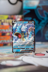 Gyarados V (EVS 028)